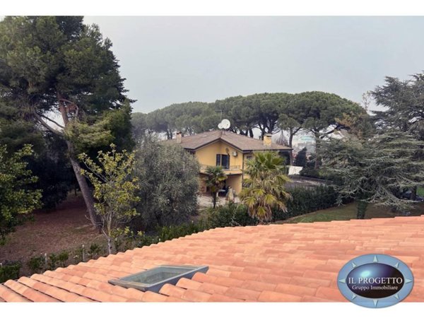 casa indipendente in vendita a Riccione