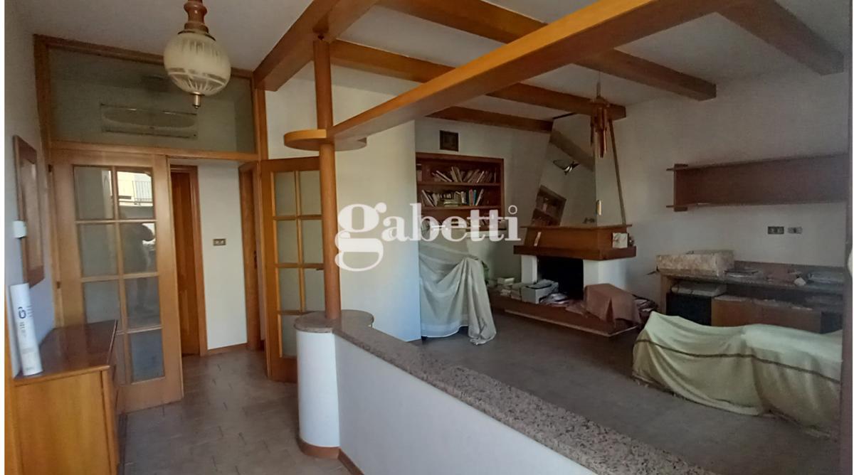 casa indipendente in vendita a Riccione