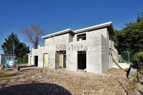 casa indipendente in vendita a Riccione