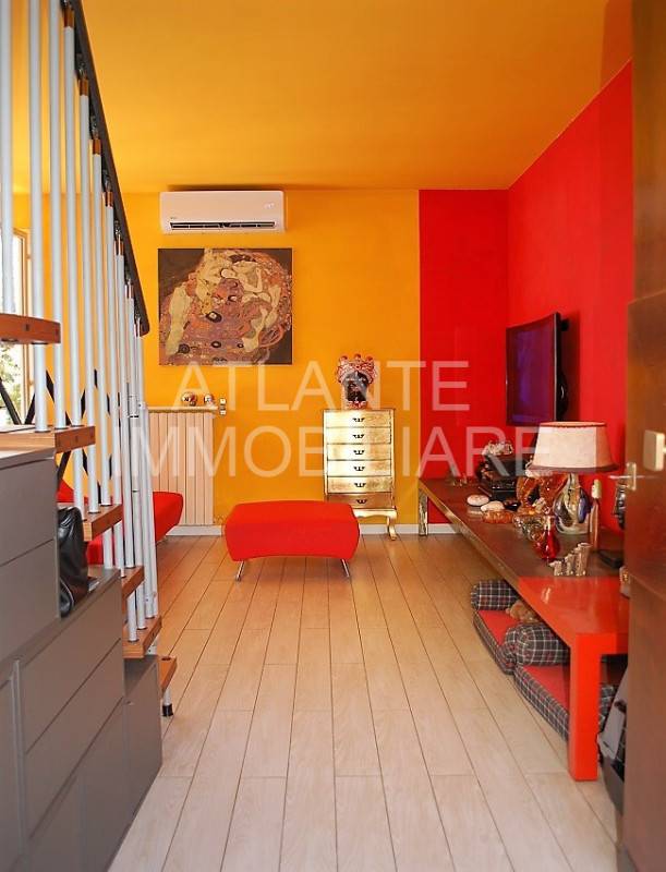casa indipendente in vendita a Riccione