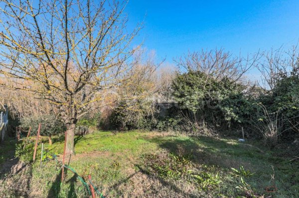 terreno edificabile in vendita a Riccione in zona San Lorenzo