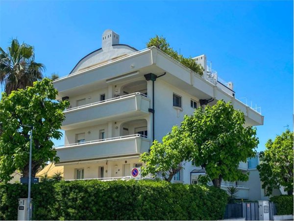 appartamento in vendita a Riccione