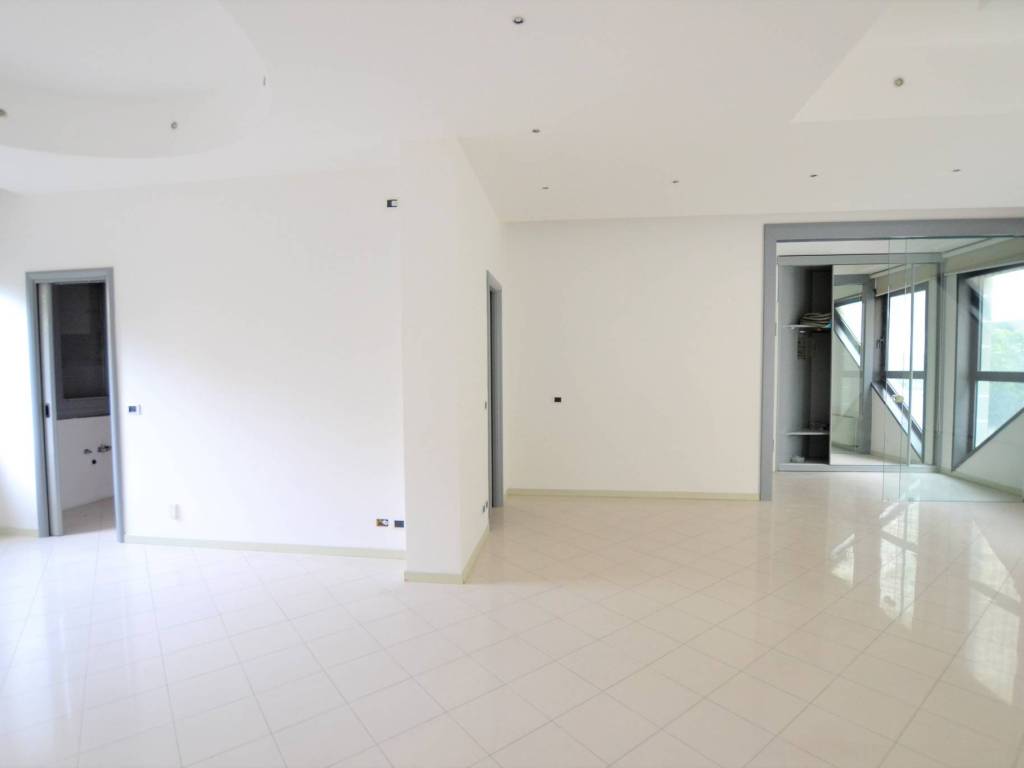 appartamento in vendita a Riccione in zona Centro Storico