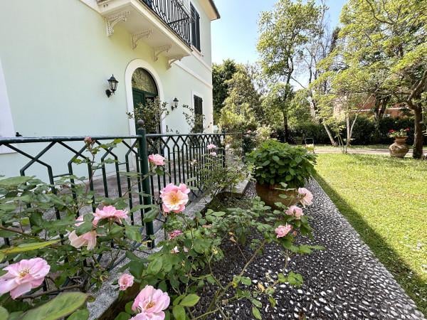 casa indipendente in vendita a Riccione