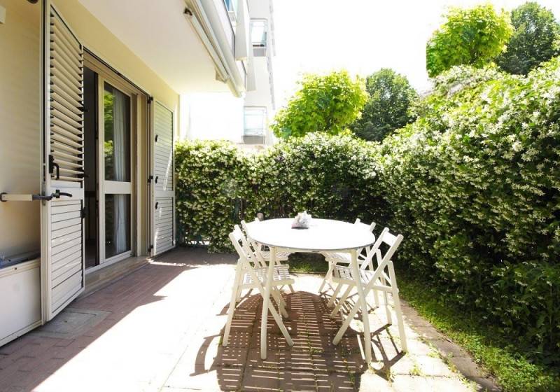 appartamento in vendita a Riccione in zona Alba