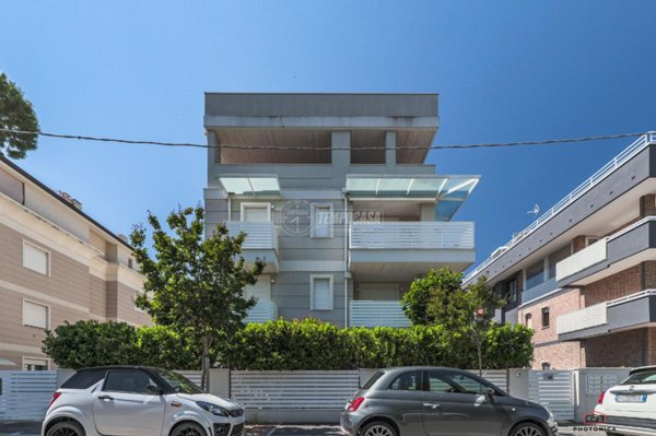 appartamento in vendita a Riccione