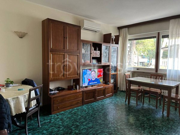 appartamento in vendita a Riccione in zona Alba