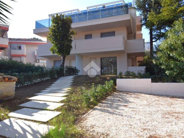 appartamento in vendita a Riccione in zona Centro Storico