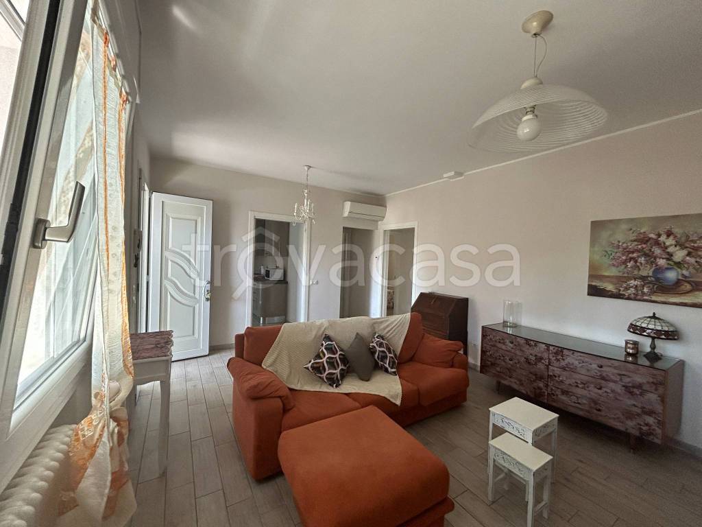 casa indipendente in vendita a Riccione