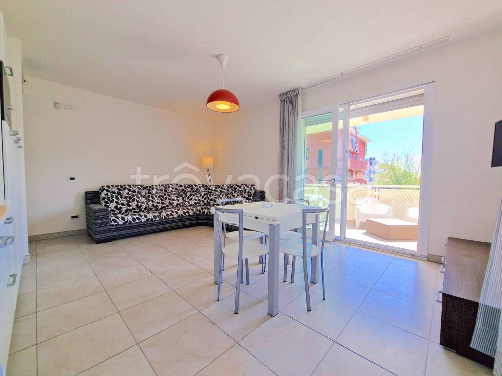 appartamento in vendita a Riccione in zona Alba