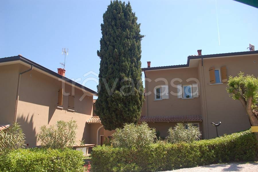 casa indipendente in vendita a Riccione