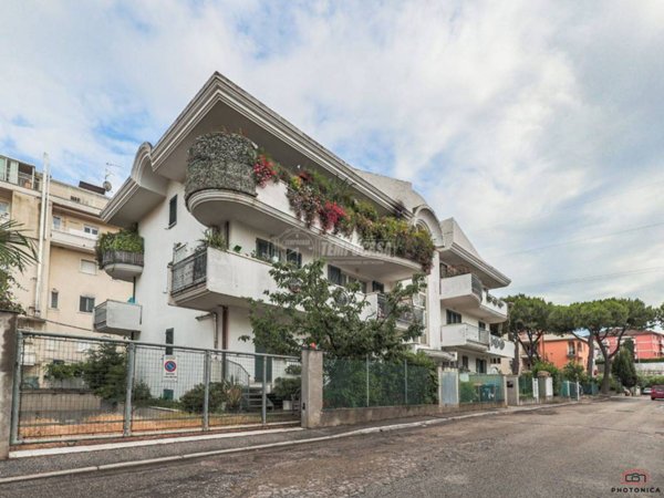 appartamento in vendita a Riccione
