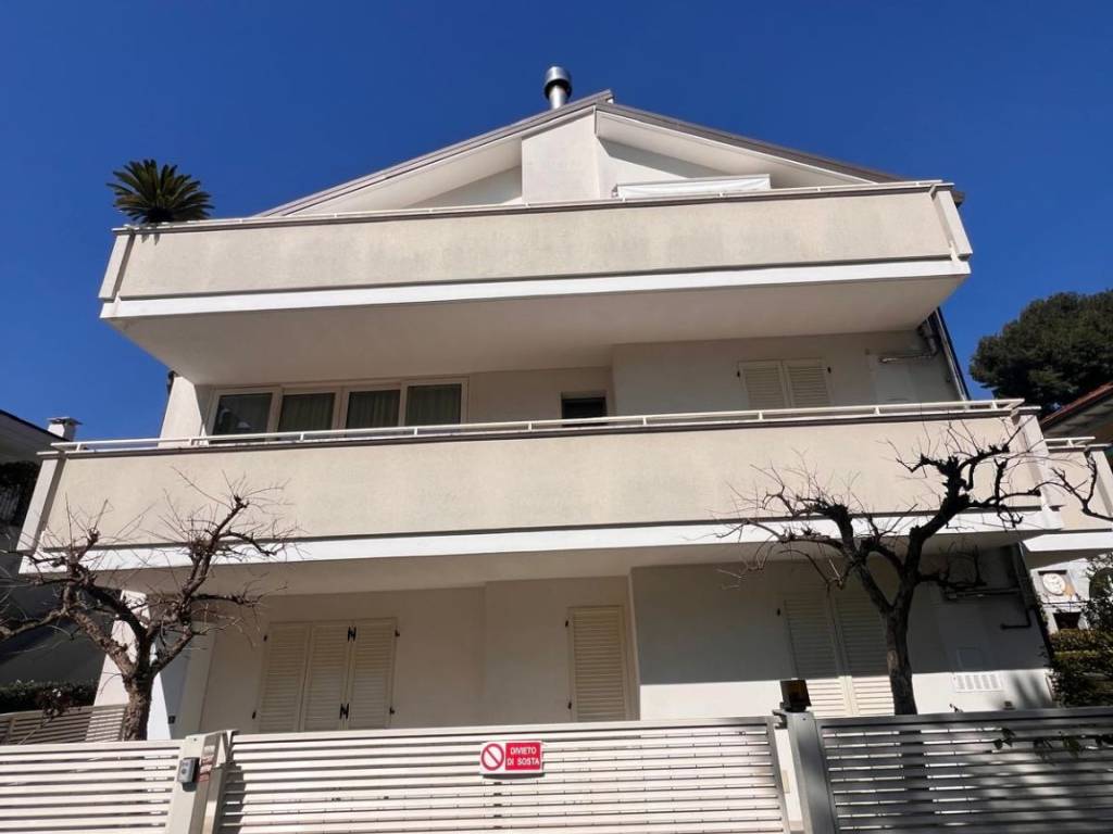 appartamento in vendita a Riccione