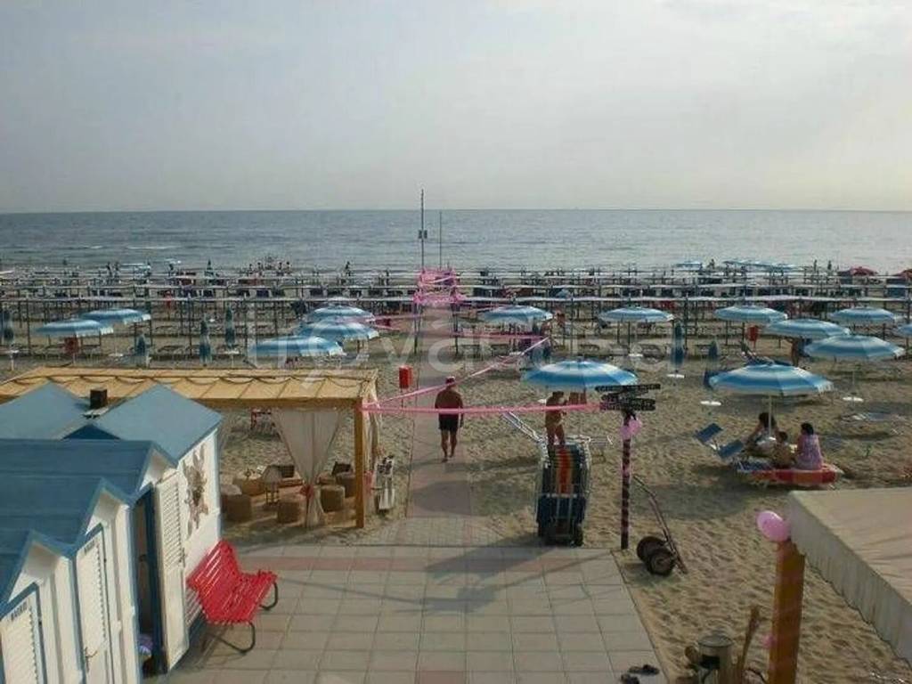 negozio in vendita a Riccione