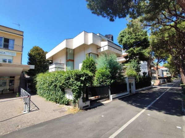casa indipendente in vendita a Riccione