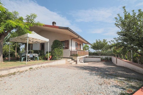 casa indipendente in vendita a Riccione in zona San Lorenzo