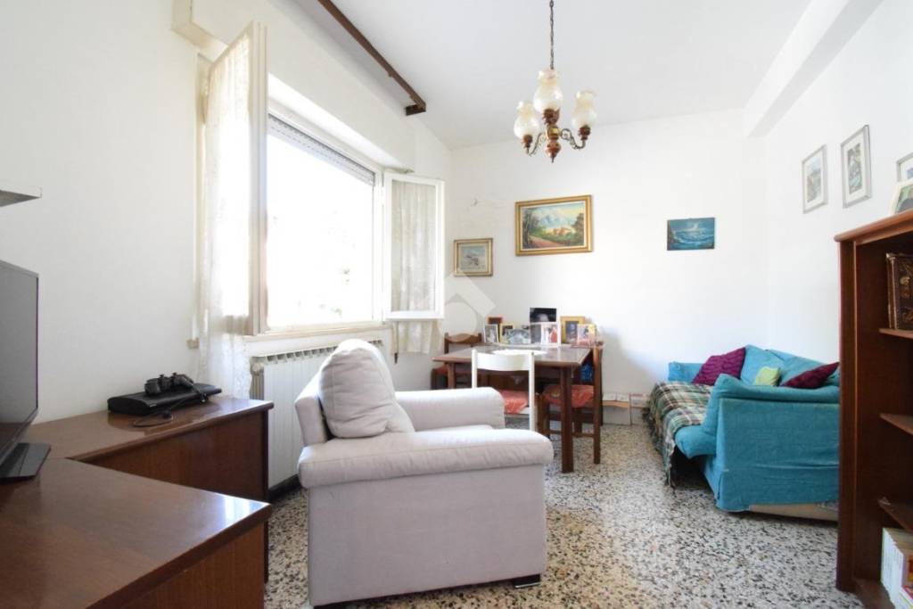 casa indipendente in vendita a Riccione