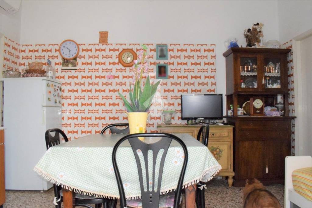 appartamento in vendita a Riccione in zona Alba