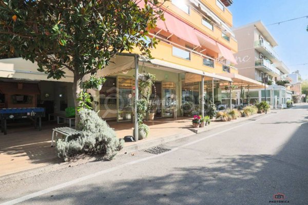 appartamento in vendita a Riccione in zona Alba