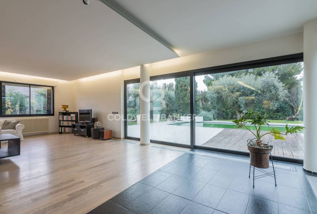 casa indipendente in vendita a Riccione