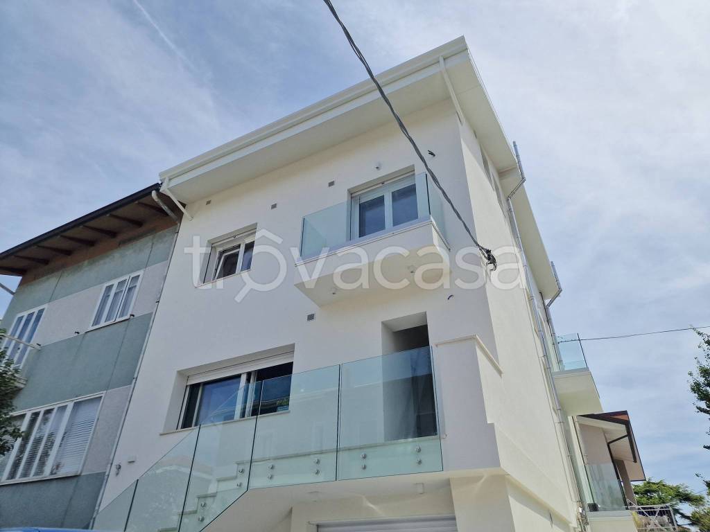 appartamento in vendita a Riccione