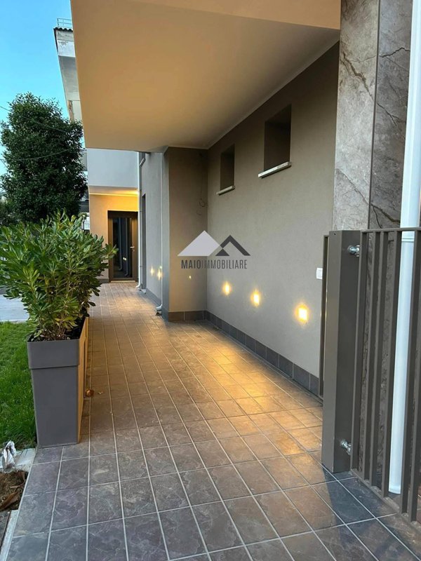 negozio in vendita a Riccione
