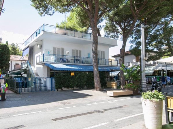 casa indipendente in vendita a Riccione