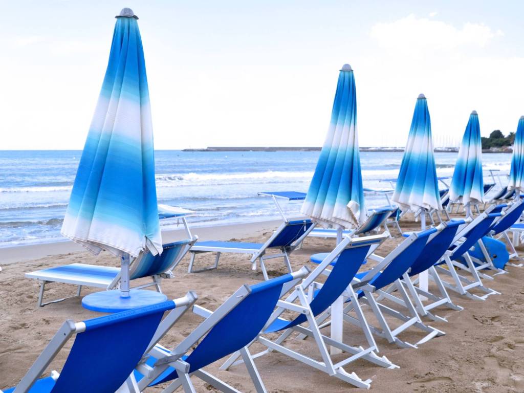 casa indipendente in vendita a Riccione in zona Marano
