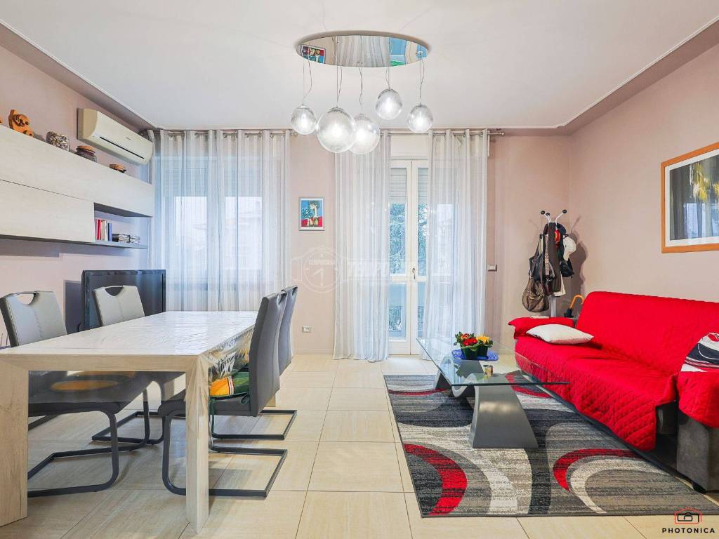 appartamento in vendita a Riccione