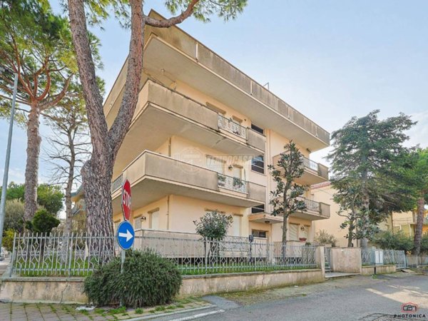 appartamento in vendita a Riccione in zona Alba