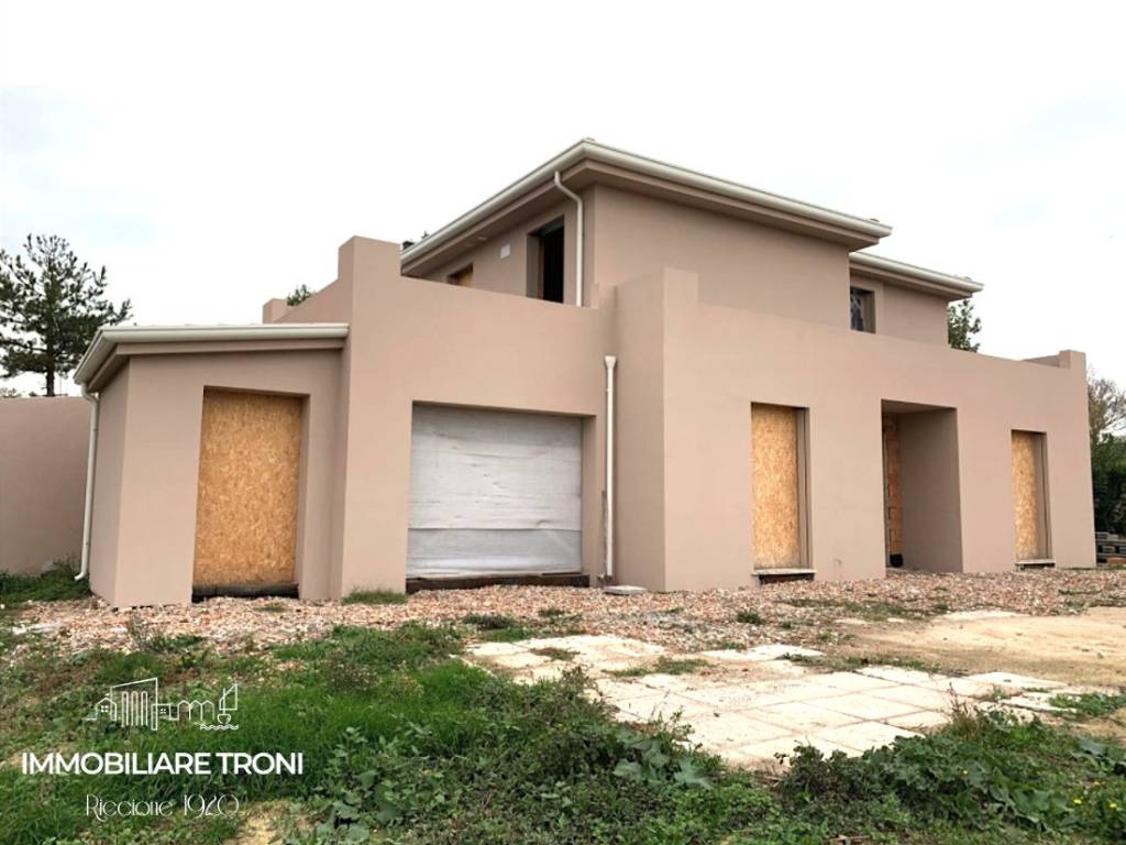 casa indipendente in vendita a Riccione