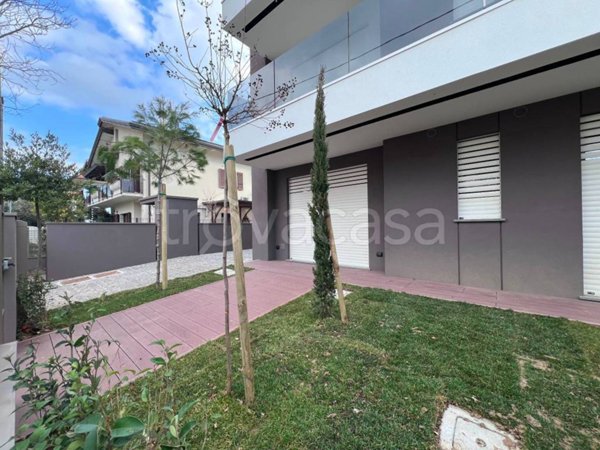 appartamento in vendita a Riccione in zona Alba