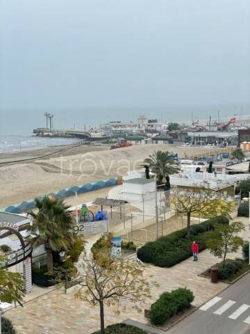 trivano in vendita a Riccione in zona Alba