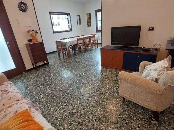 appartamento in vendita a Riccione in zona Marano