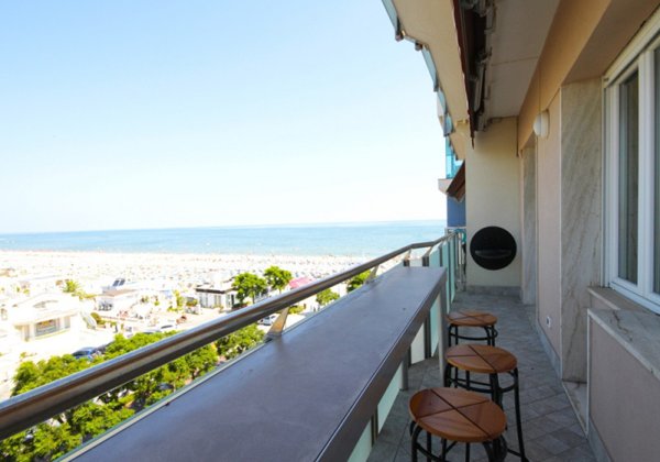 appartamento in vendita a Riccione in zona Alba