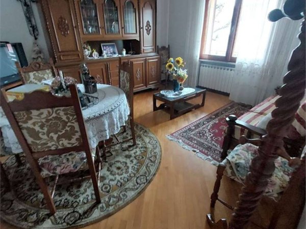 casa indipendente in vendita a Riccione