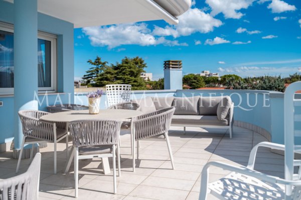 appartamento in vendita a Riccione