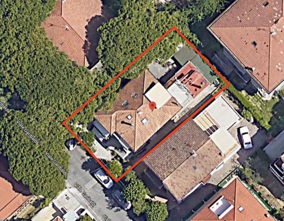 casa indipendente in vendita a Riccione