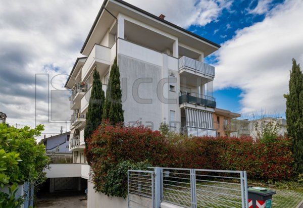 appartamento in vendita a Riccione