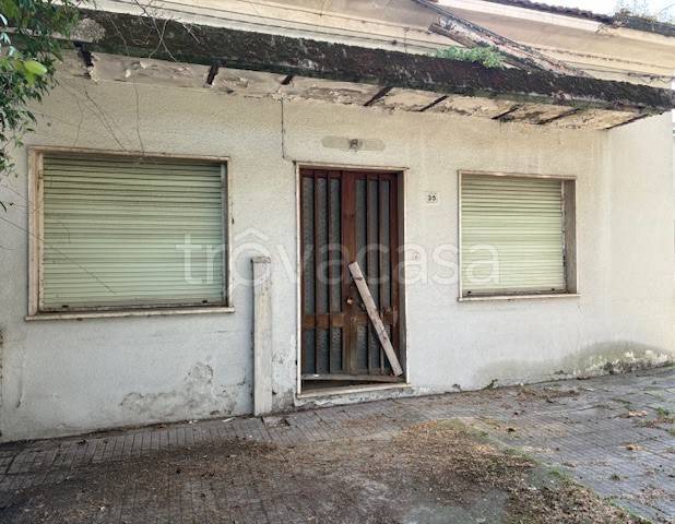 casa indipendente in vendita a Riccione in zona Centro Storico