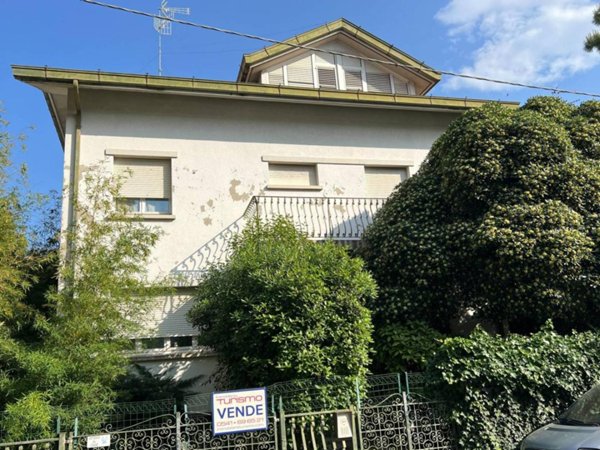casa indipendente in vendita a Riccione
