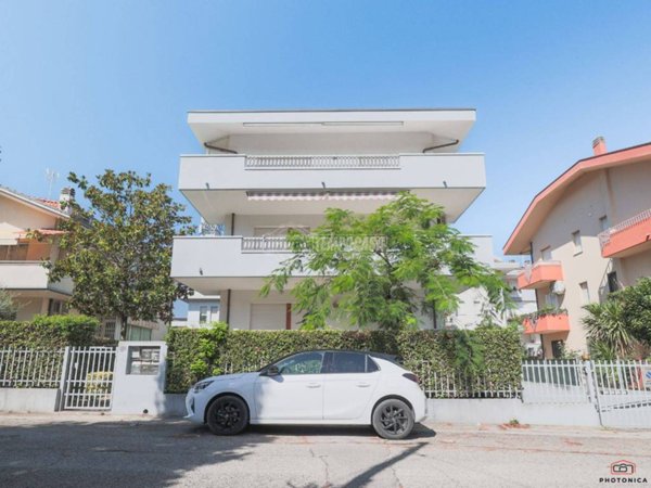 appartamento in vendita a Riccione in zona Centro Storico