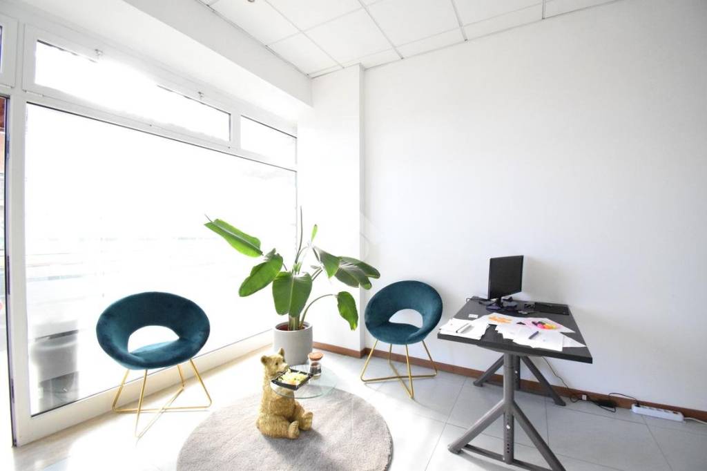 ufficio in vendita a Riccione