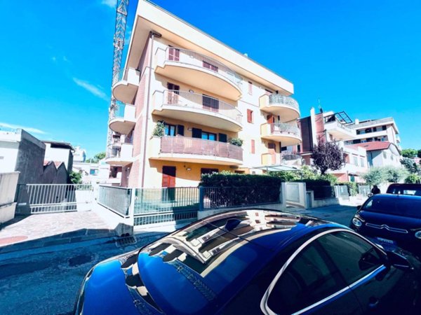 appartamento in vendita a Riccione