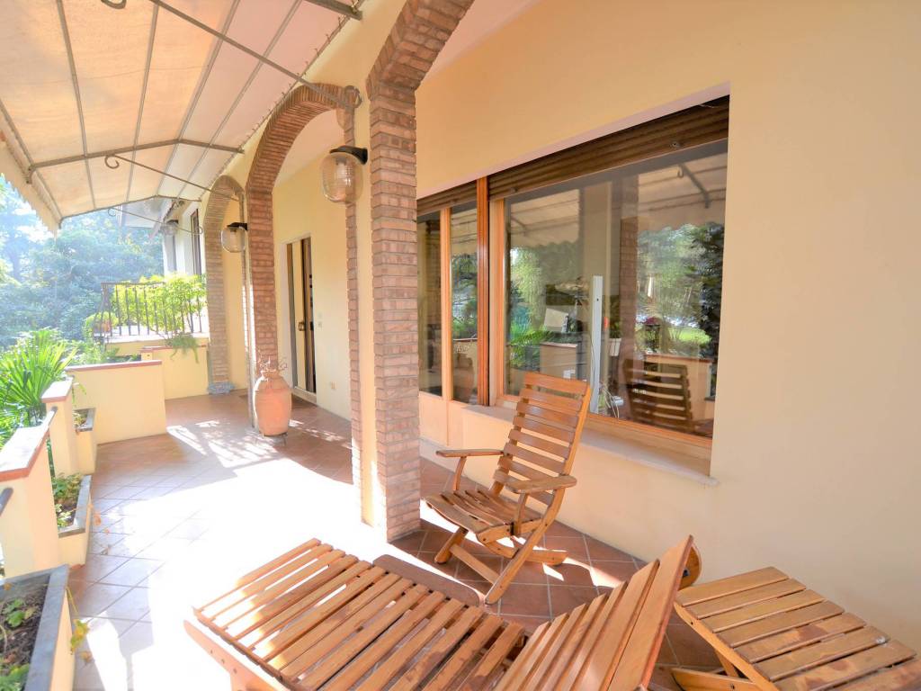 casa indipendente in vendita a Riccione