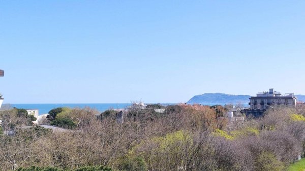 appartamento in vendita a Riccione