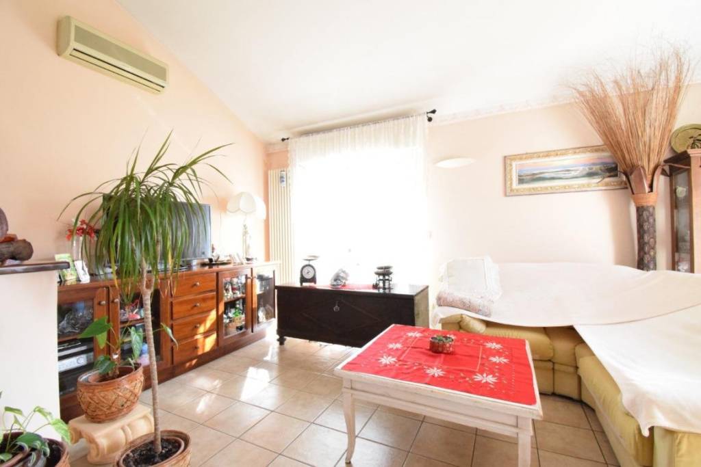 appartamento in vendita a Riccione