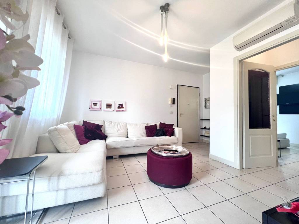 appartamento in vendita a Riccione