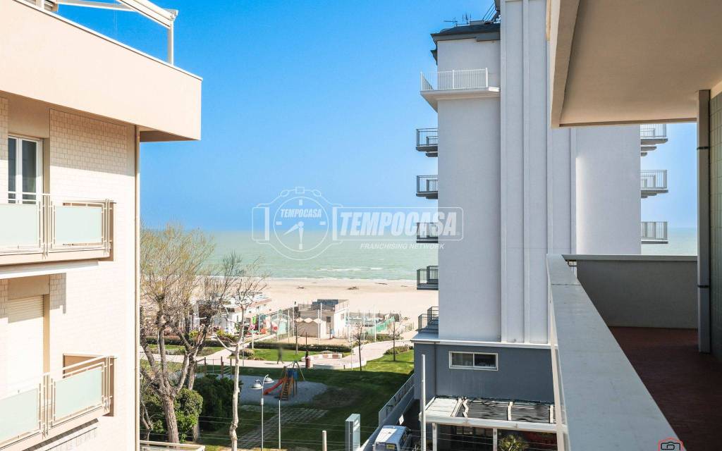 appartamento in vendita a Riccione in zona Alba