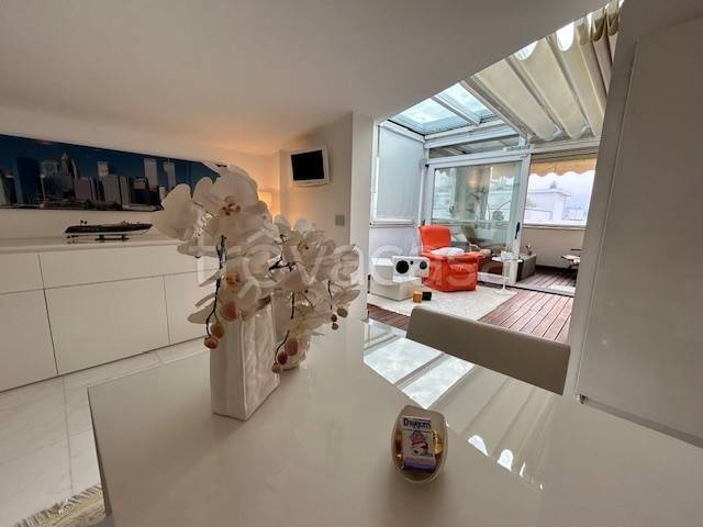 appartamento in vendita a Riccione in zona Alba